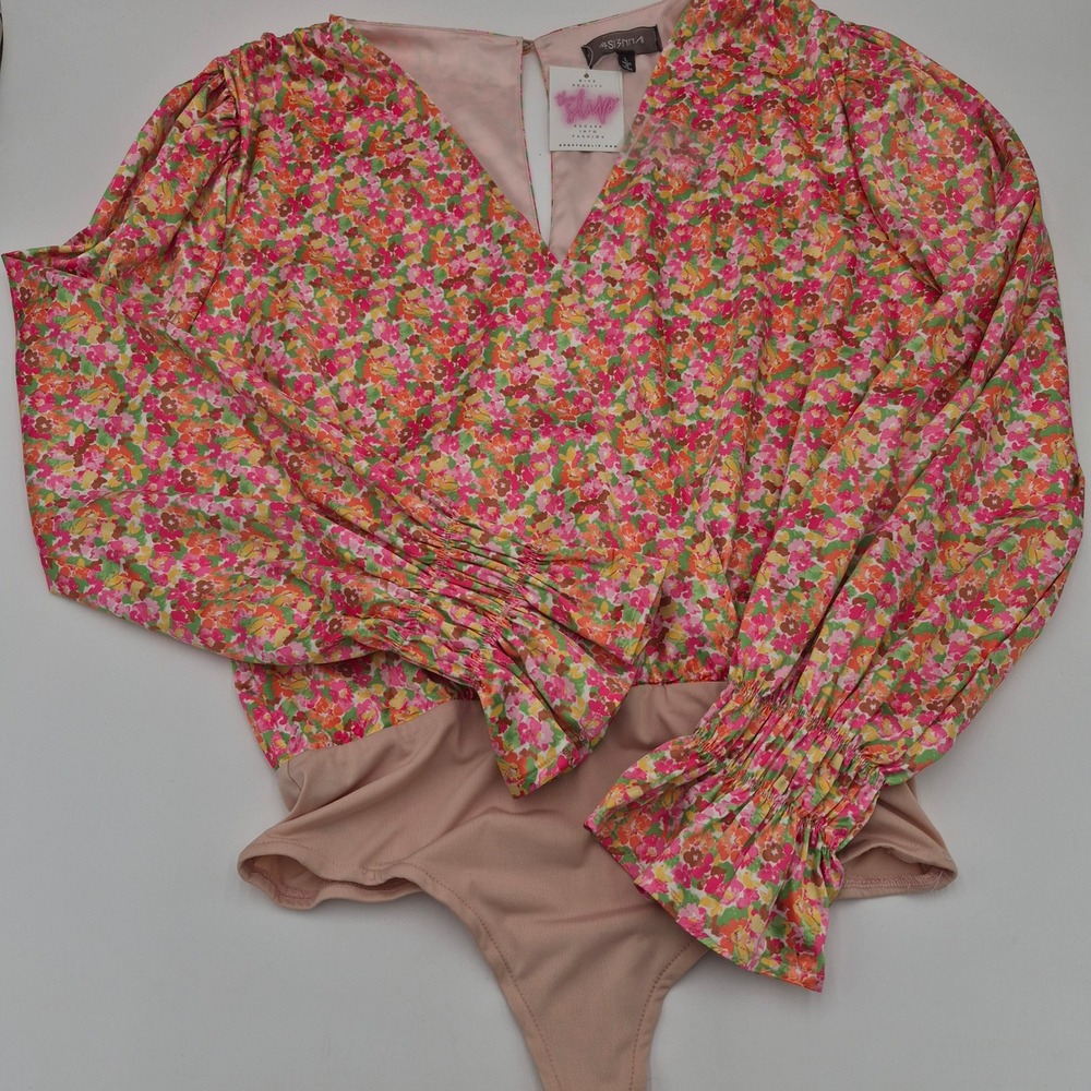 4SI3NNA Enja Bodysuit Womens Large Floral V-Neck Smocked Cuff Pink Orange Multi